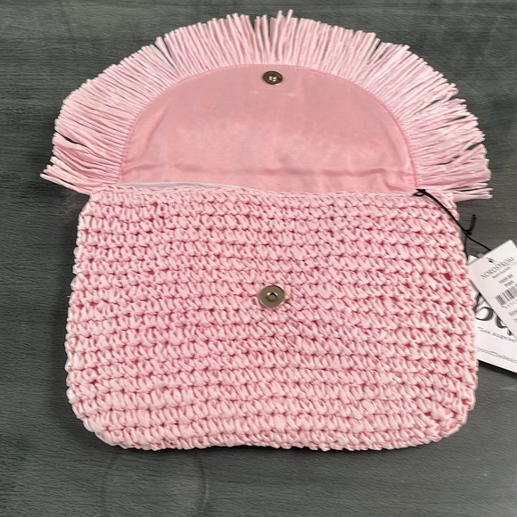 Beyond the Beach Raffia clutch - Picture 4 of 14